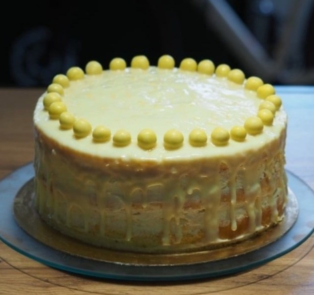 Tort yuzu
